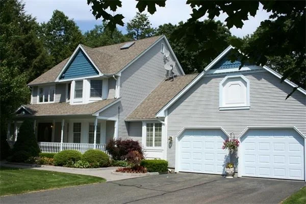 Unit for sale at 16 Quail Hollow Dr, Westfield, MA 01085