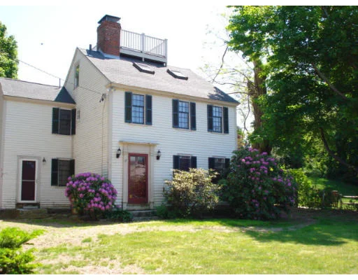 Unit for sale at 3 Young Ave, Gloucester, MA 01930