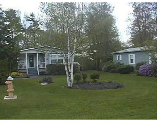 Unit for sale at 6 Dogwood Circle, Rockland, MA 02370