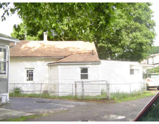 Unit for sale at 9 1/2 Douglas Court, Worcester, MA 01603
