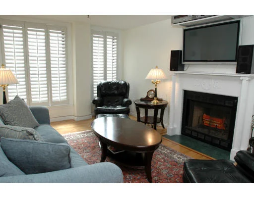 Unit for sale at 390 Commonwealth Ave, Boston, MA 02215
