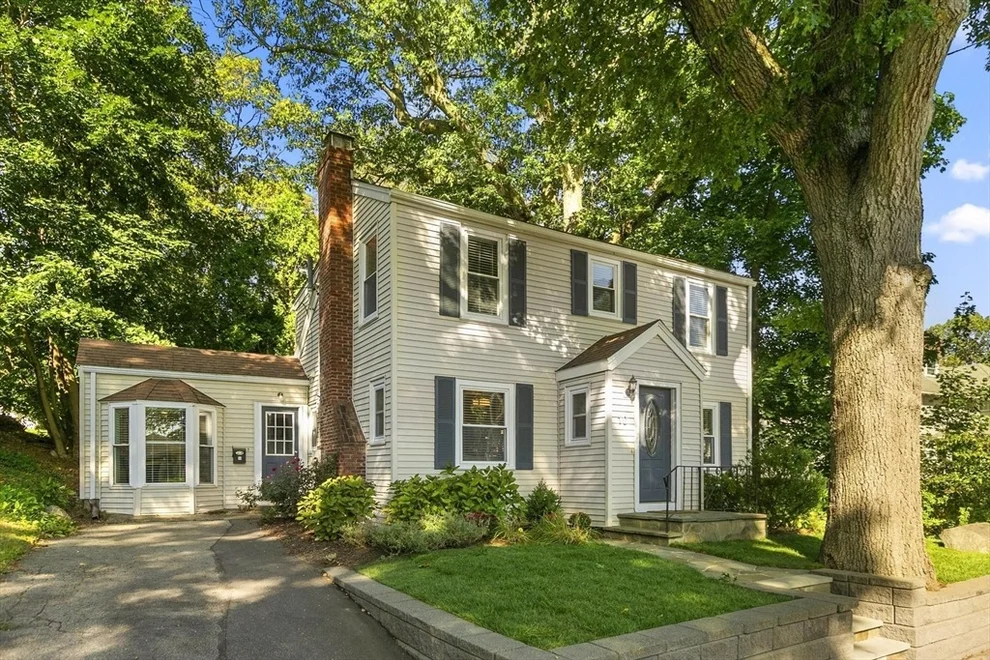 Unit for sale at 10 Cochato Rd, Braintree, MA 01284