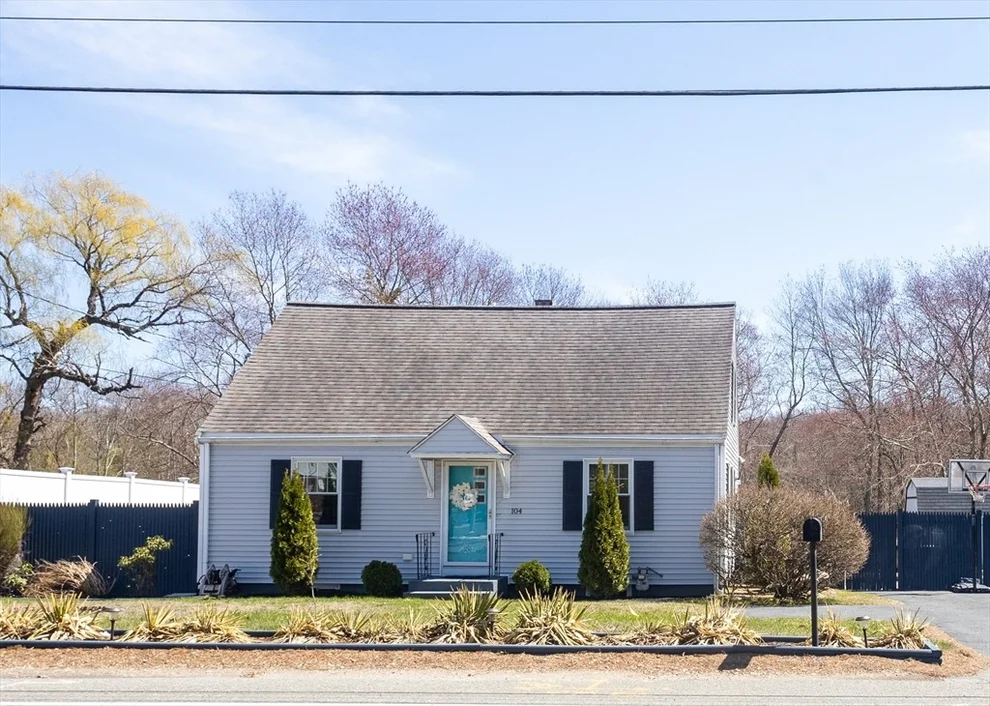 Unit for sale at 104 W Union St, Ashland, MA 01721