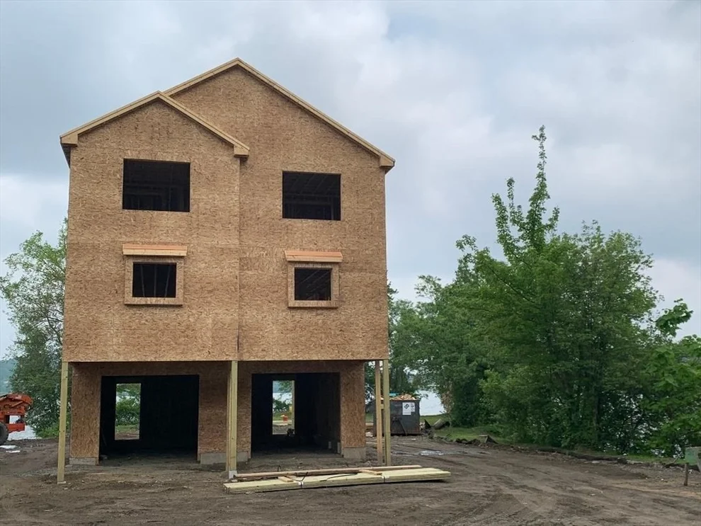 Unit for sale at 40 Hastings Avenue, Worcester, MA 01606