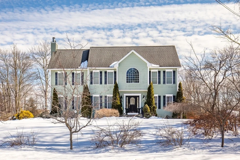 Unit for sale at 707 Stafford St, Leicester, MA 01542
