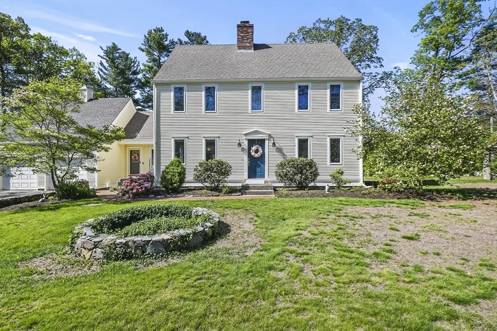 Unit for sale at 206 Summer St, Rehoboth, MA 02769