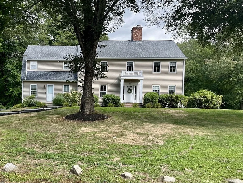 Unit for sale at 14 Buckmaster Dr, Sudbury, MA 01776