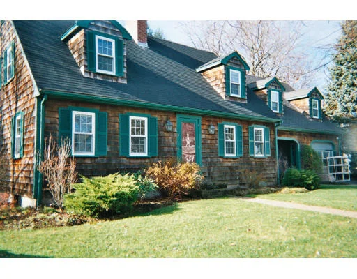 Unit for sale at 3 Berrywood Lane, Beverly, MA 01915