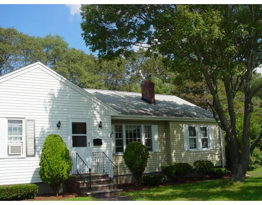 Unit for sale at 9 Hampshire Avenue, Sharon, MA 02067