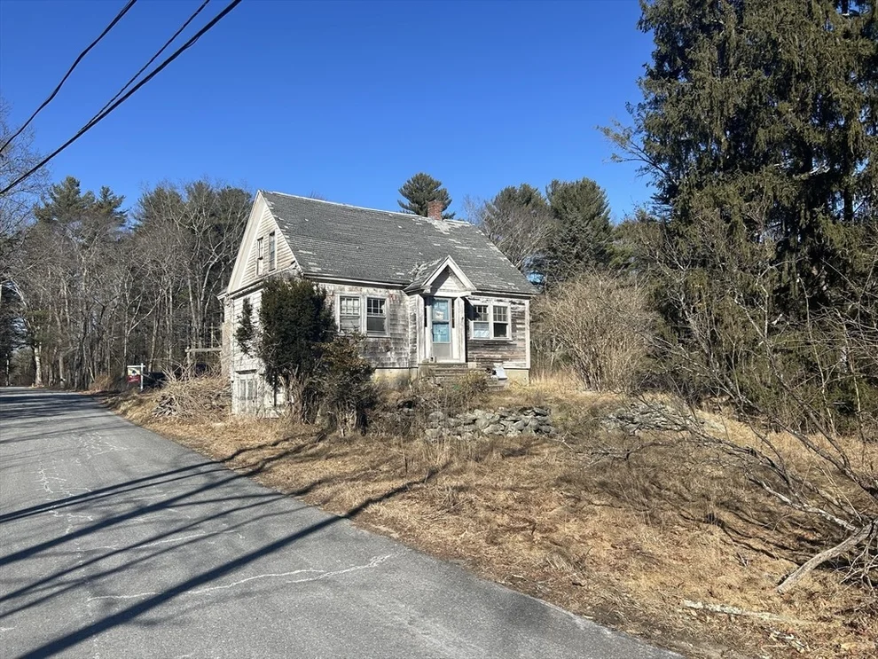 Unit for sale at 186 Lincoln Street Extension, Norton, MA 02766