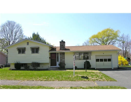 Unit for sale at 95 Booth Street, Needham, MA 02494