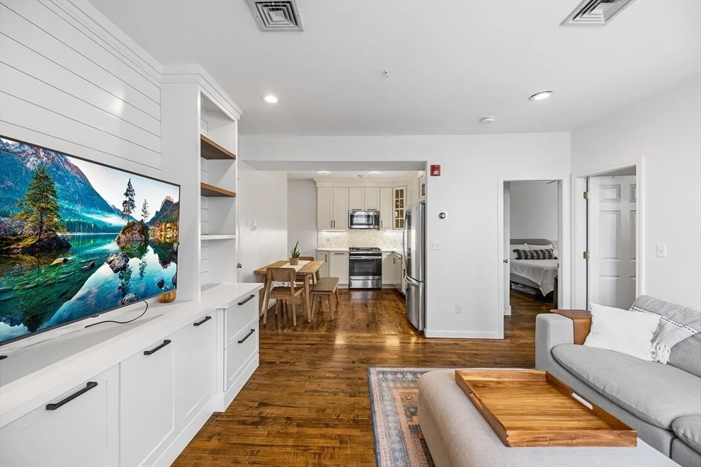 Unit for sale at 464 Hanover St, Boston, MA 02113