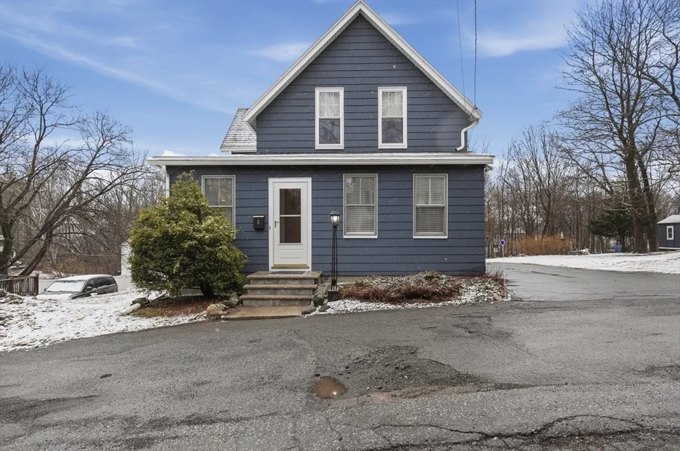 Unit for sale at 6 Vinton Court, Stoneham, MA 02180