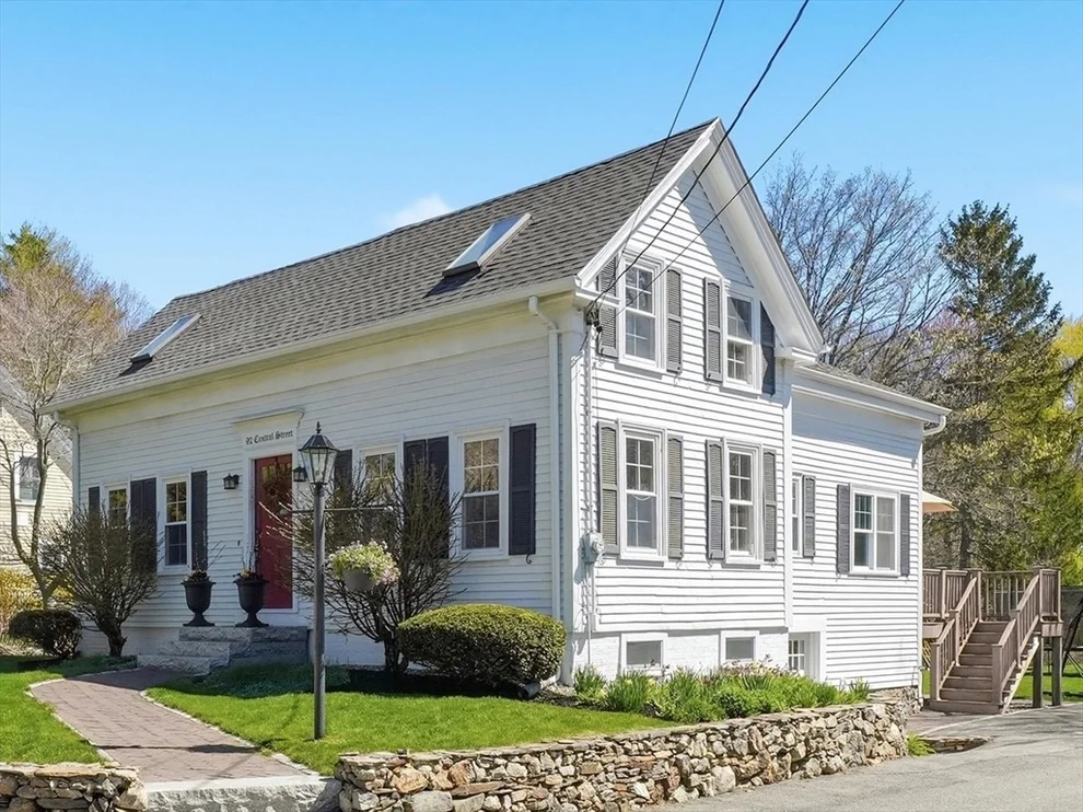 Unit for sale at 92 Central St, Georgetown, MA 01833