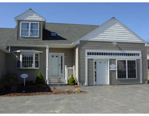 Unit for sale at 5 Angell Brook Dr, West Boylston, MA 01583