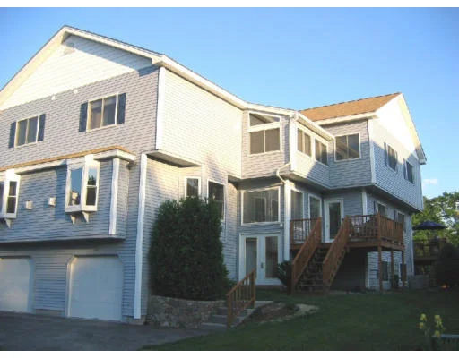 Unit for sale at 154 Algonquin Trl, Ashland, MA 01721