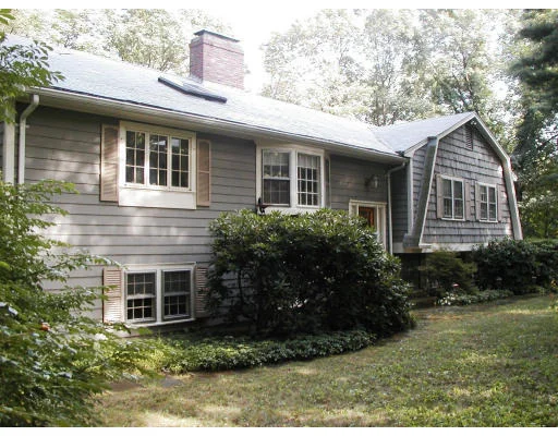 Unit for sale at 165 Country Drive, Weston, MA 02493