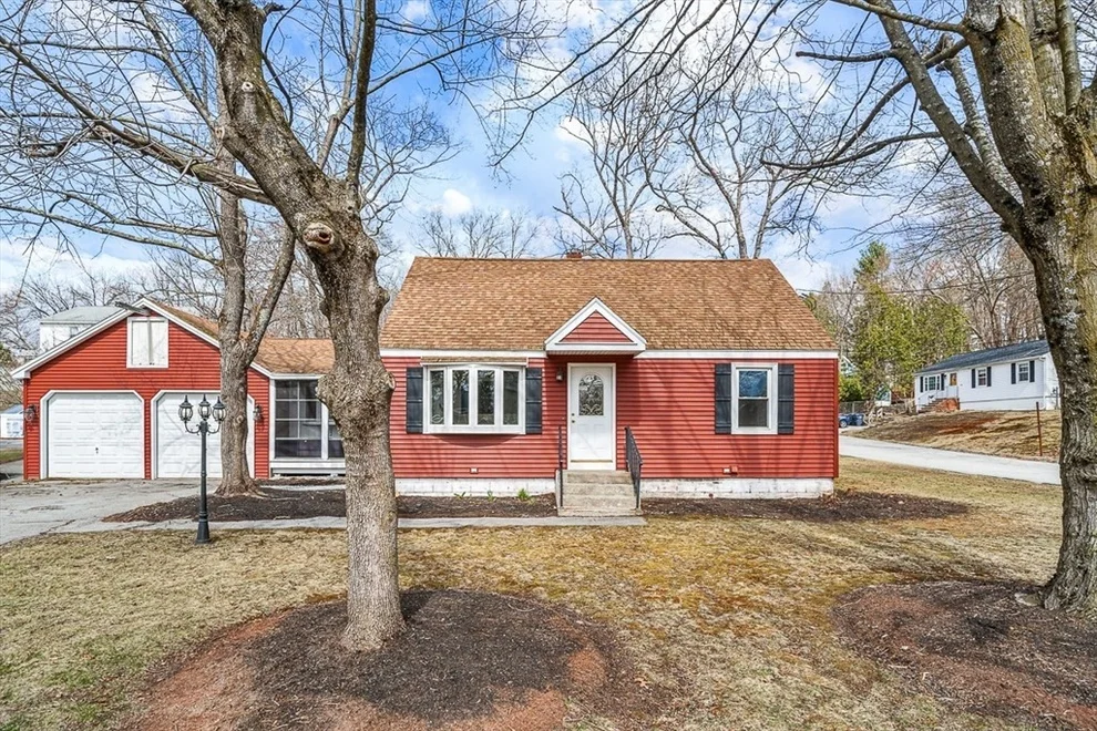 Unit for sale at 19 Capitol St, Methuen, MA 01844