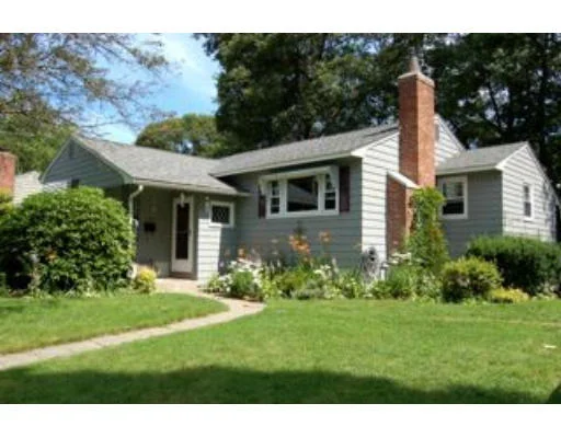Unit for sale at 50 Parramatta Rd, Beverly, MA 01915