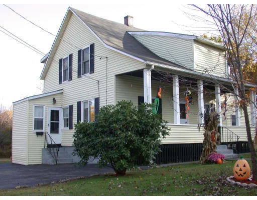 Unit for sale at 72 St James Street, Dracut, MA 01826