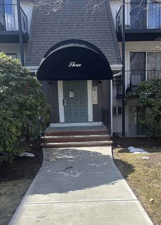 Unit for sale at 80 Walnut Street, Canton, MA 02021