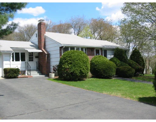 Unit for sale at 1 Hugh Terrace, Peabody, MA 01960