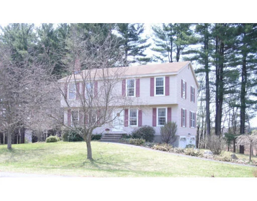 Unit for sale at 11 Villanova Dr, Westford, MA 01886