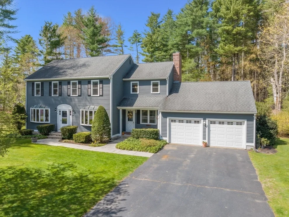 Unit for sale at 38 Paige Farm Rd, Amesbury, MA 01913