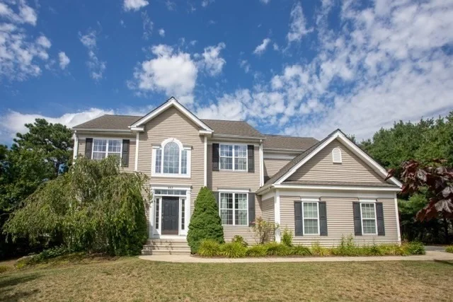 Unit for sale at 402 Raymond Rd, Plymouth, MA 02360