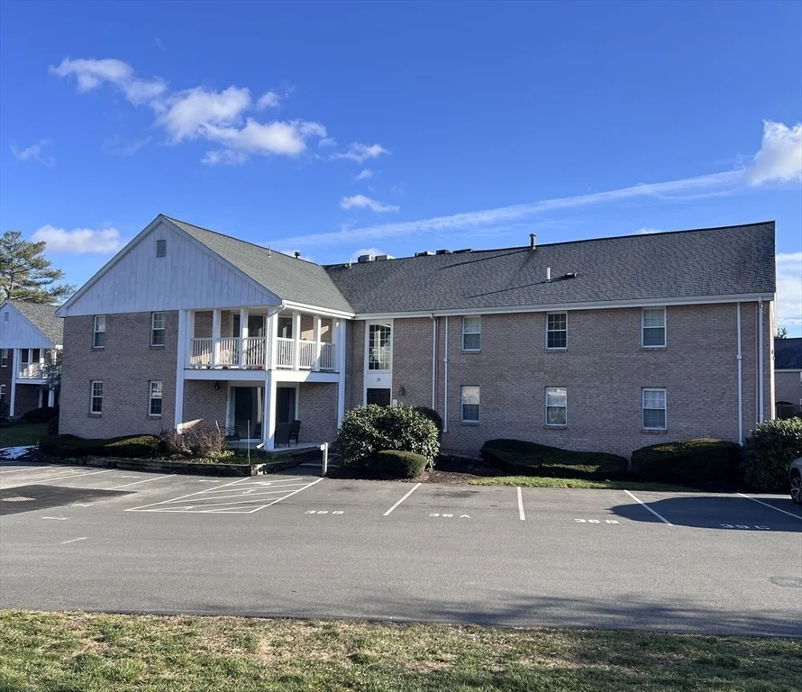 Unit for sale at 39 Christopher, Stoughton, MA 02072