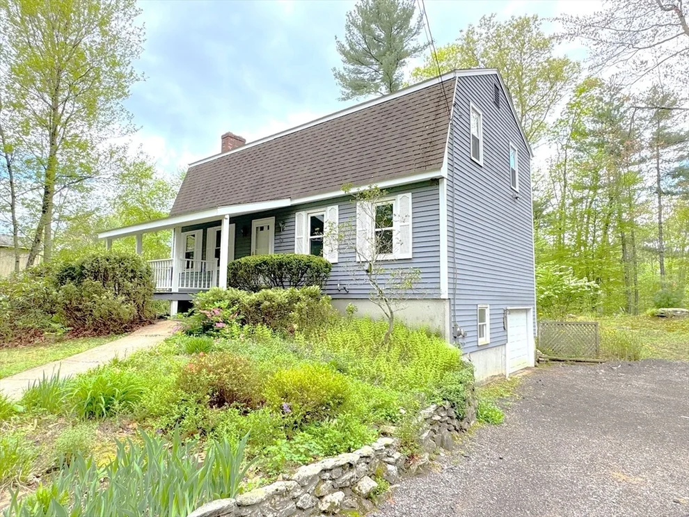 Unit for sale at 107 Douglas Pike, Uxbridge, MA 01569