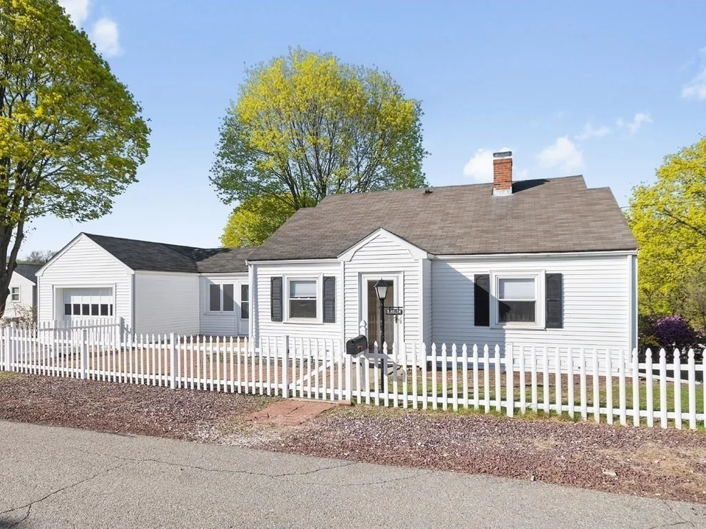 Unit for sale at 3 Helen Street, Waltham, MA 02452
