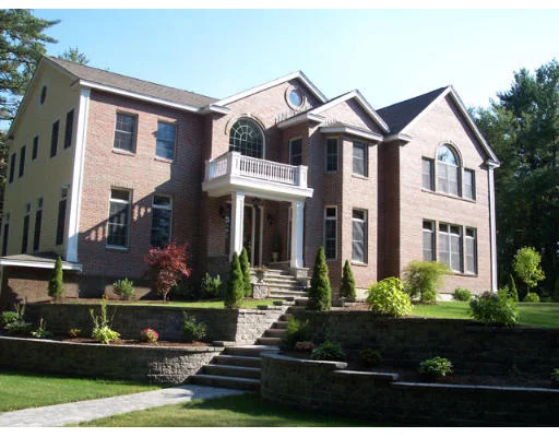 Unit for sale at 3 Barbie Lane, North Reading, MA 01864