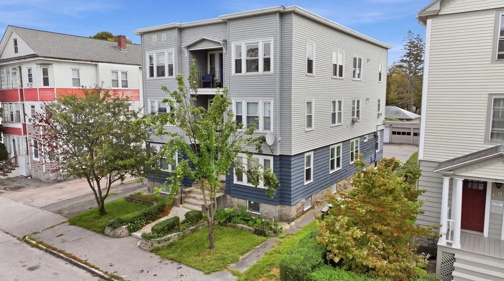 Unit for sale at 17 Fairbanks St, Worcester, MA 01610