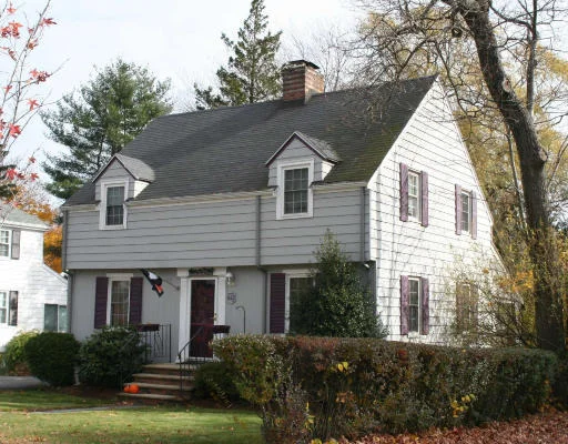 Unit for sale at 643 Lynn Fells Pkwy, Melrose, MA 02176