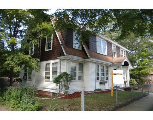 Unit for sale at 11 Bellevue Rd, Lynn, MA 01904