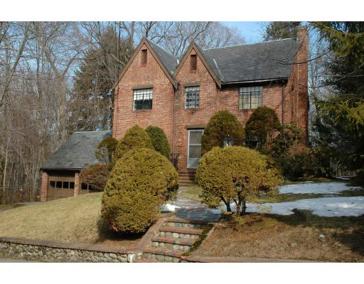 Unit for sale at 37 Bruce Ln, Newton, MA 02458