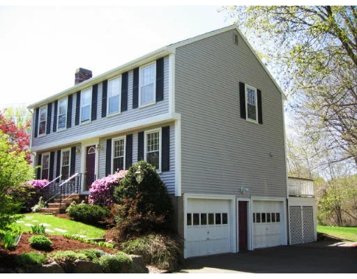 Unit for sale at 255 Salem St, North Andover, MA 01845