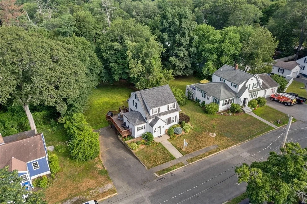 Unit for sale at 23 Ashwood Road, Lynnfield, MA 01940