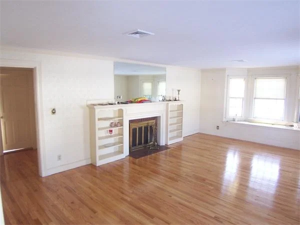 Unit for sale at 15 Hereford Road, Marblehead, MA 01945