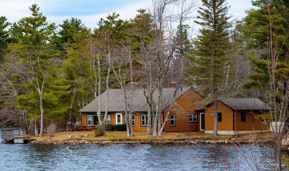 Unit for sale at 229 Ashby Rd, Ashburnham, MA 01430