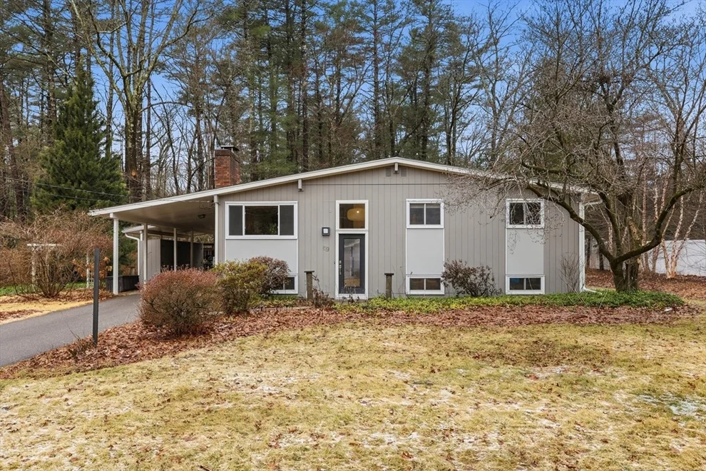 Unit for sale at 69 Robbins Rd, Sudbury, MA 01776