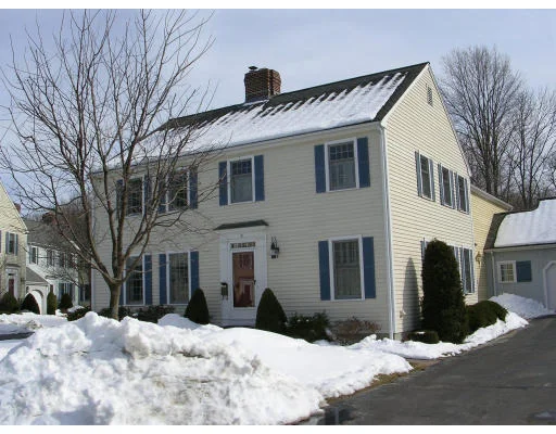 Unit for sale at 9 Prentiss Place, Medfield, MA 02052
