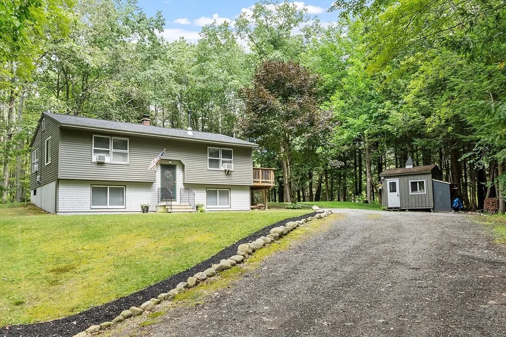 Unit for sale at 40 Mill Glen Rd, Winchendon, MA 01475