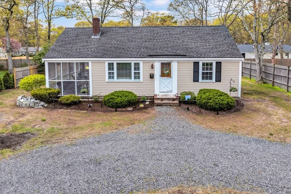 Unit for sale at 69 Pine Grove Rd, Yarmouth, MA 02664