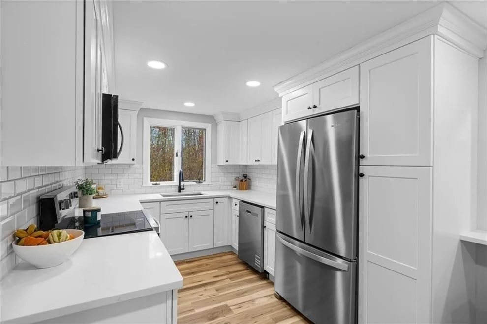 Unit for sale at 102 Leon Ct, Hanson, MA 02341
