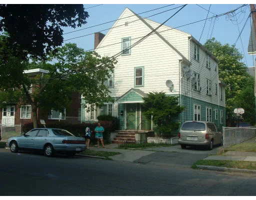 Unit for sale at 17 Baker St., Lynn, MA 01902