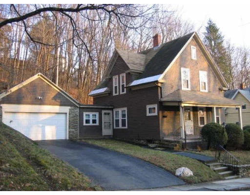 Unit for sale at 44 Beaconsfield Road, Worcester, MA 01602