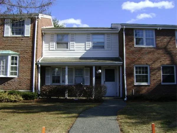 Unit for sale at 109 Coventry Cir, Brockton, MA 02301
