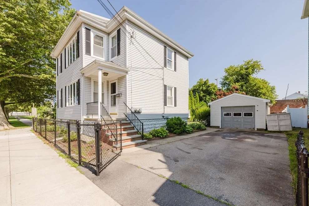 Unit for sale at 1004 Slade St, Fall River, MA 02724